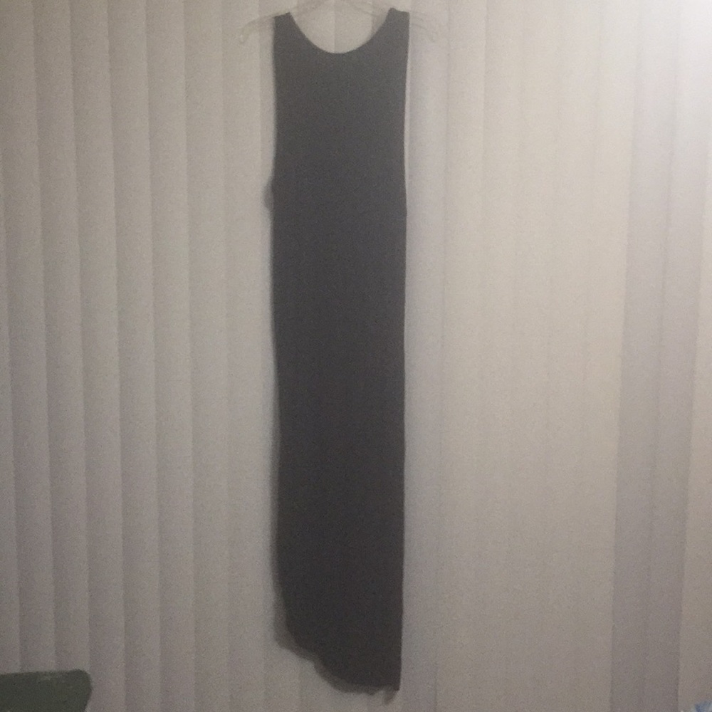 Thin black dress - Picture 2 of 2